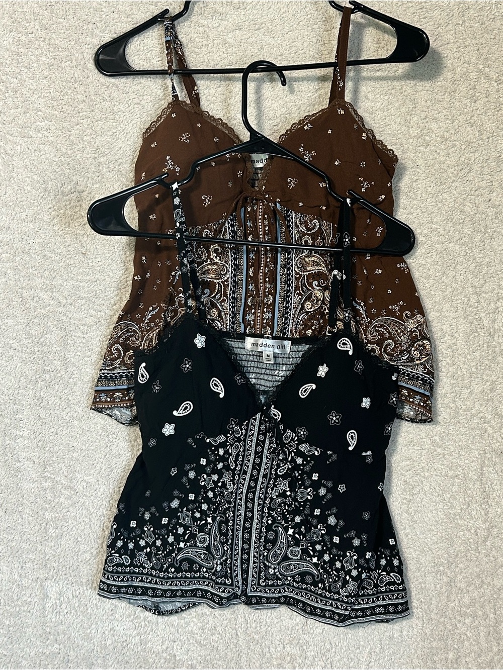 Madden Girl Women’s Boho Cami Tank. Set Of 2. Boho Y2K Western Fairy Festival